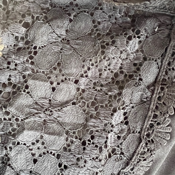 NWOT lace tops - Picture 3 of 4